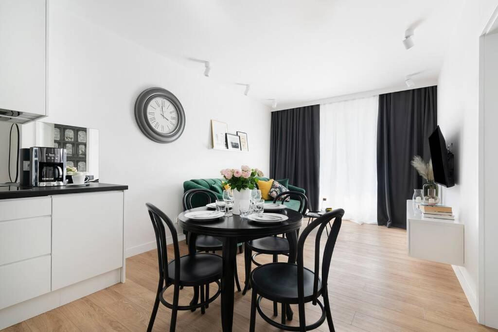 Kuchyňa alebo kuchynka v ubytovaní Easy Rent Apartments - CENTRUM 1