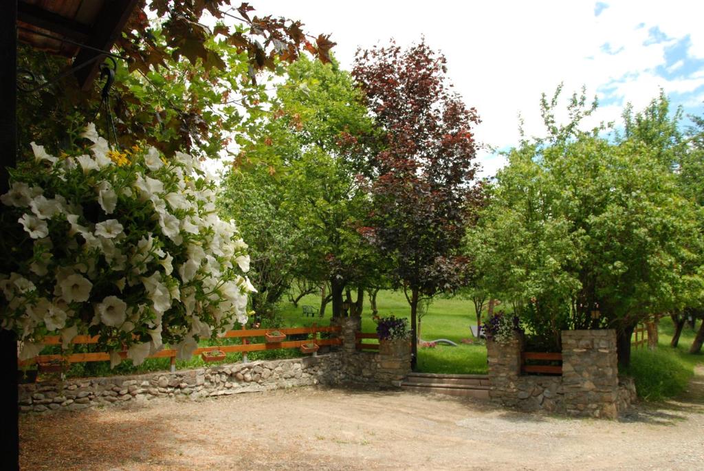 Zahrada ubytování Hotel & Restaurant Le Chalvet