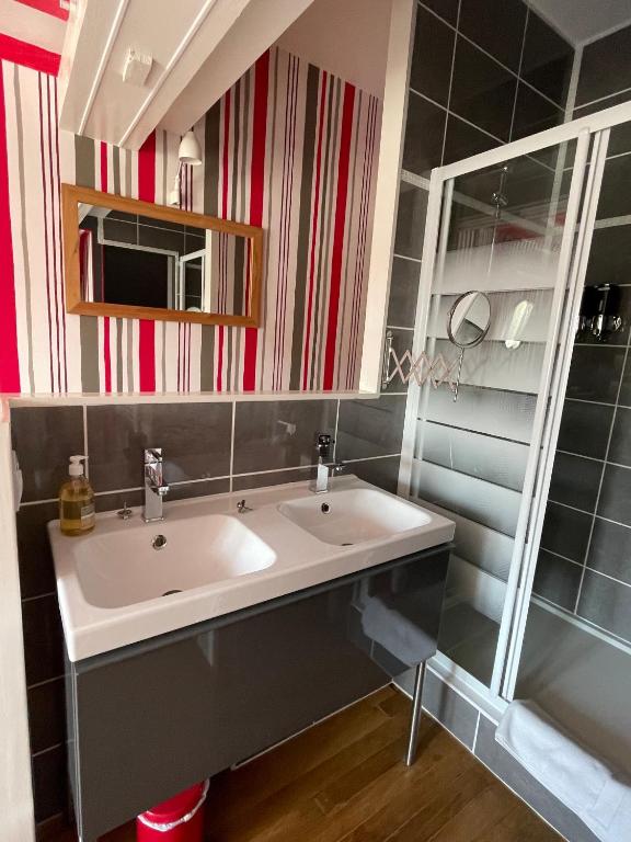 La Métairie Chambres d'hôtes et Table d'hôtes - Deluxe Room