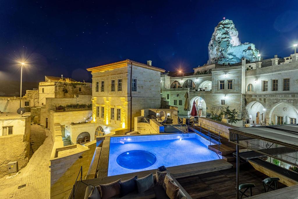 Bazén v ubytování Exedra Cappadocia nebo v jeho okolí