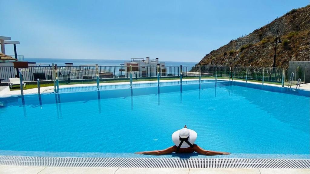 SUPER SIX - Seaview in Costa Del Sol