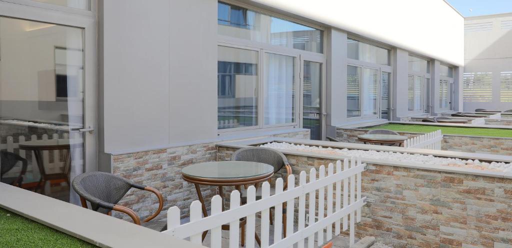 Hotel Villa Odon - Habitación Doble Con Terraza
