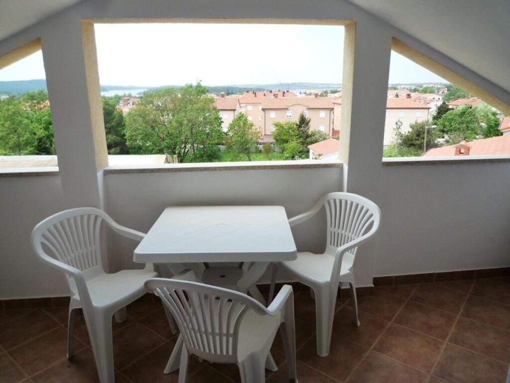 Benni Apartments 1