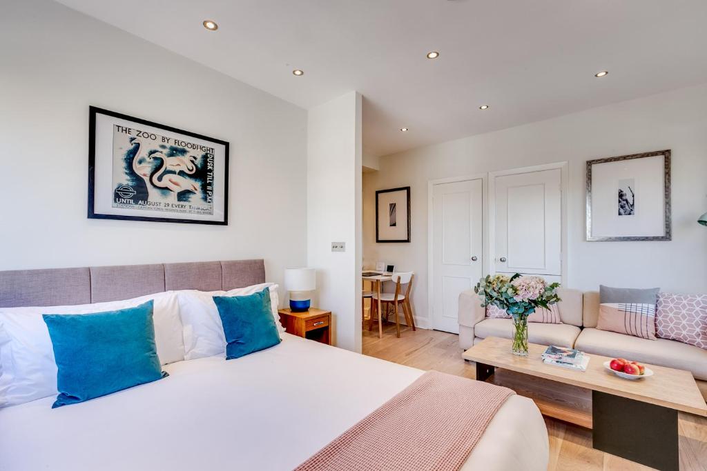 Nell Gwynn Chelsea Accommodation - Studio