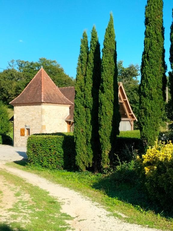 Un jardín fuera de Gite la Balme