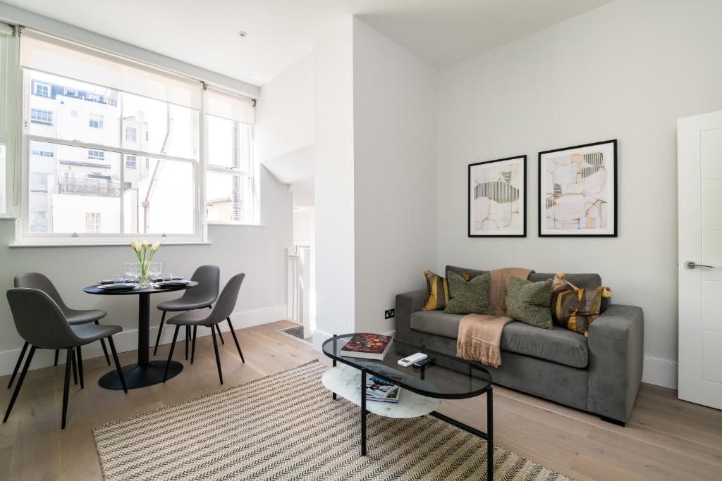 No. 2 Queensberry Place by Stayo - Apartment With Terrace