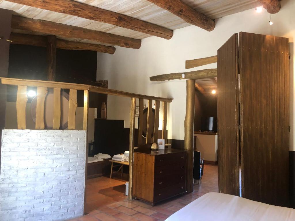 Restaurant et Chambres d'Hôtes La Ferme de Cornadel - King Suite