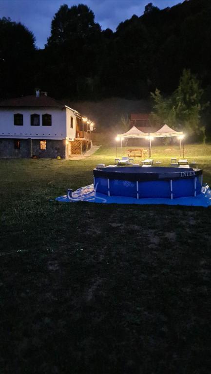 Самостоятелна вила за гости Кольо Манев