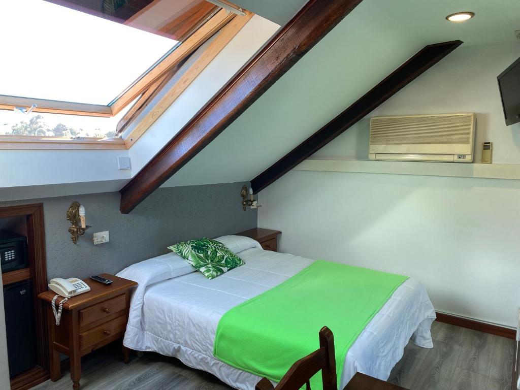 Hotel Playa Samil Vigo - 单人间 - 带私人浴室和停车位