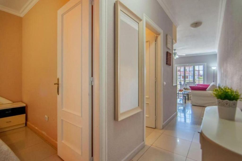 Posezení v ubytování Apartament 1 bedroom Los Cristianos Las Vistas beach