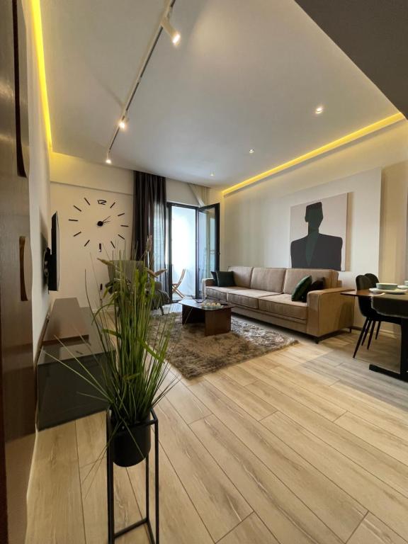 Apartments HomeRent Tirana