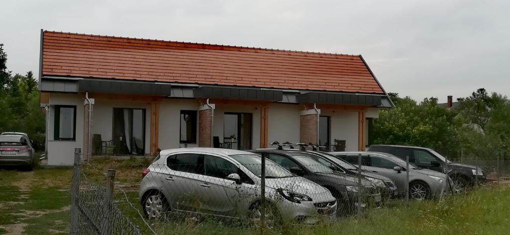 Budynek, w którym mieści się apartament