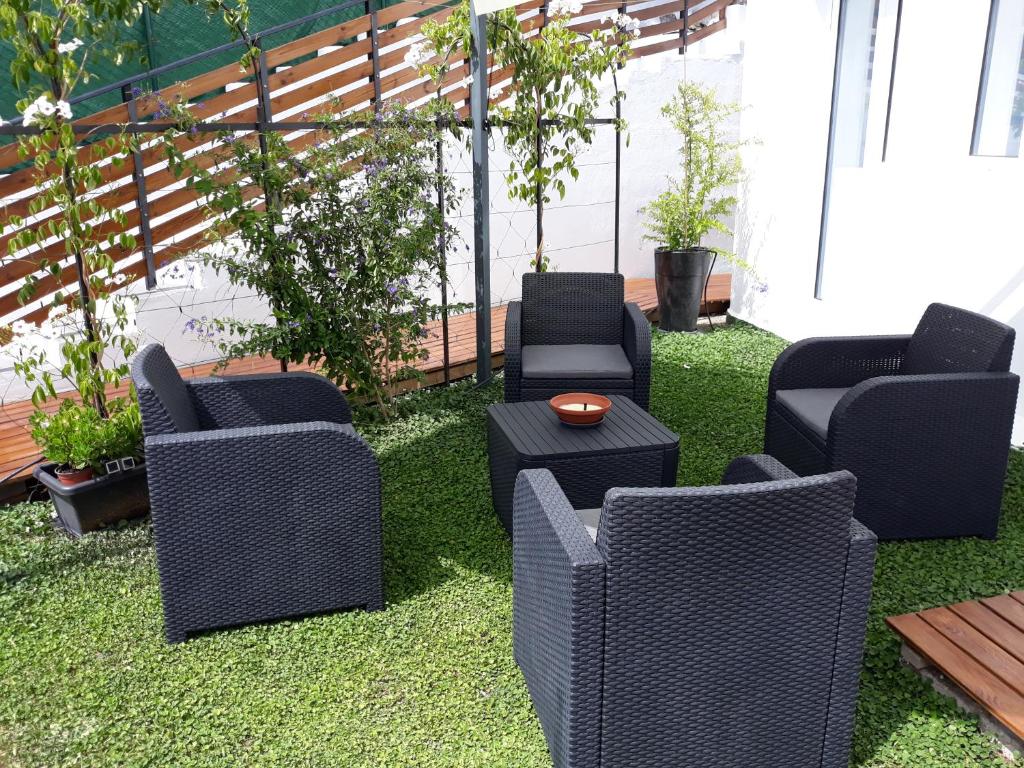 Vonkajšia záhrada v ubytovaní Villa Luxury Paradise Suites