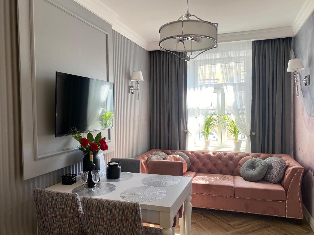 Posedenie v ubytovaní Family & Business Sauna Apartments Sienkiewicza Wesoła No3 - No4 Centrum Downtown - 1-2 Bedroom with Private Sauna, Parking