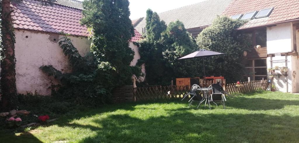 Zahrada ubytování Keramický a výtvarný ateliér Konešín