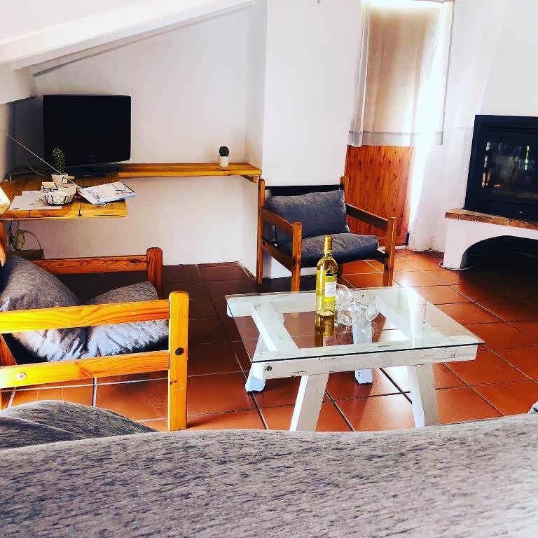 Televízia a/alebo spoločenská miestnosť v ubytovaní vtar la veguilla