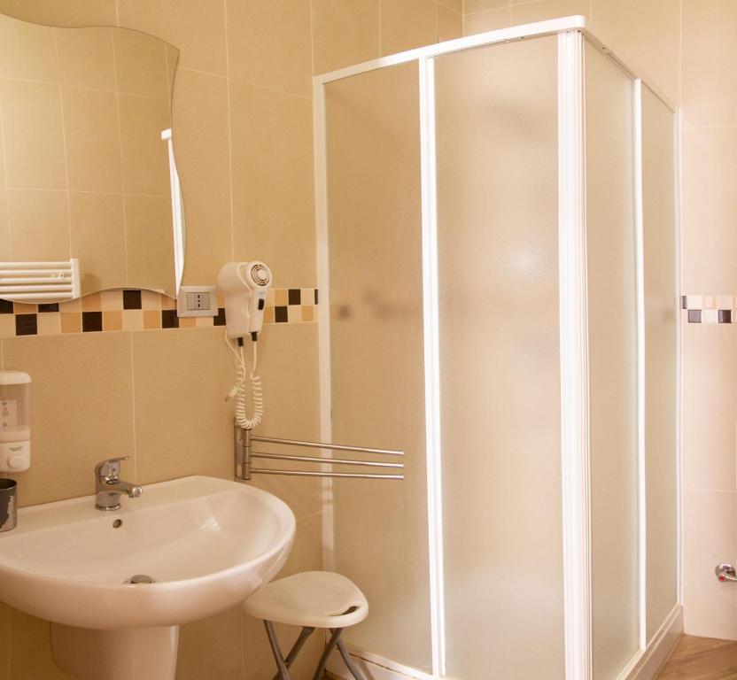 Koupelna v ubytování Rooms Gli Arcangeli - Affitti Brevi Italia