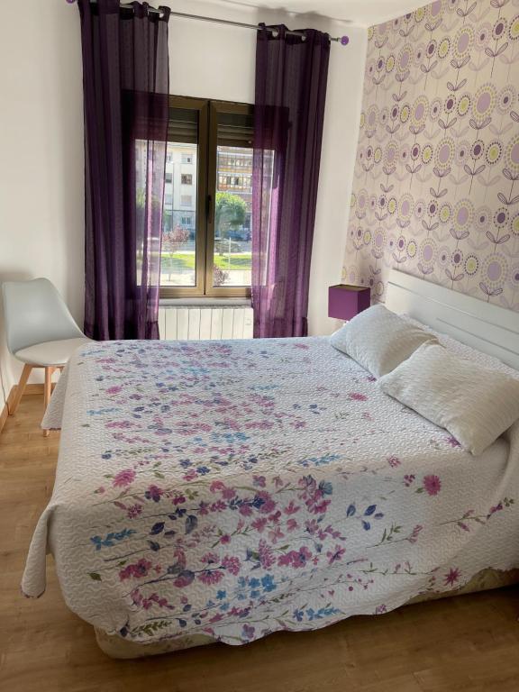Cama o camas de una habitación en Apartamento en Ventanielles Oviedo