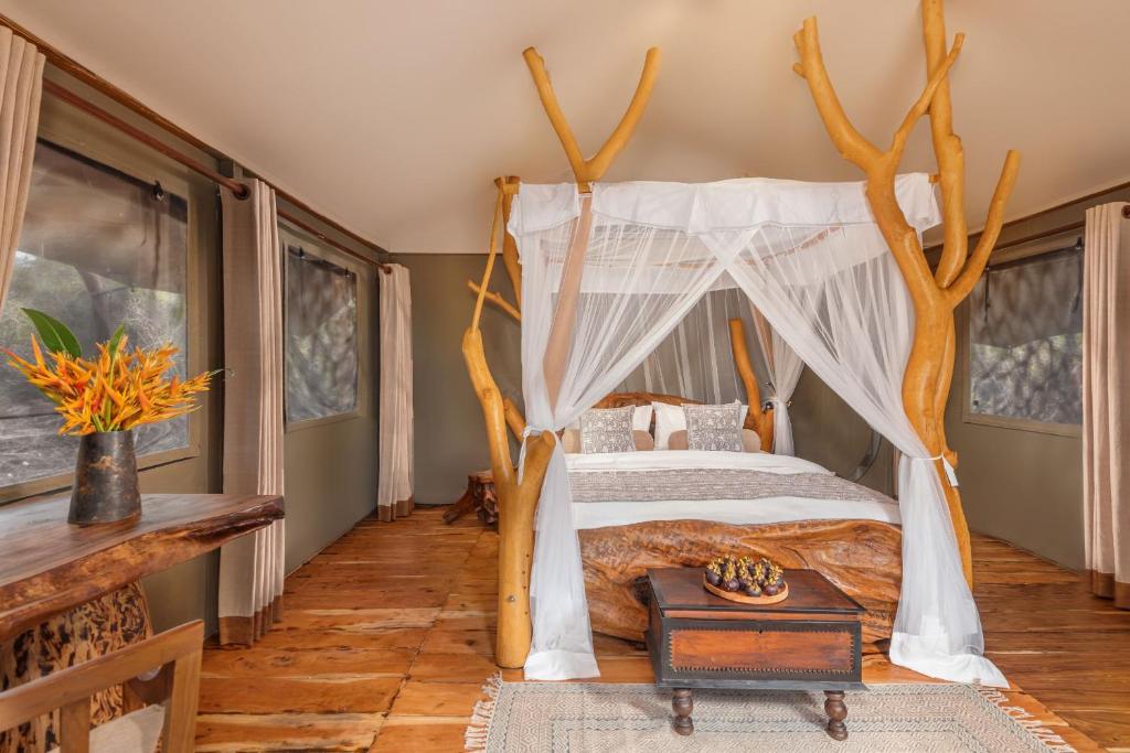 Postel nebo postele na pokoji v ubytování Leopard Safaris Yala