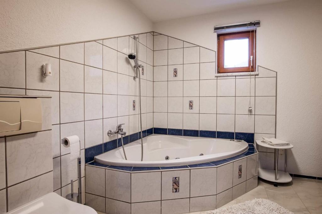 Koupelna v ubytování Haus Ruepp