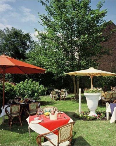 Hotel L'auberge Du Souverain - Resim 3