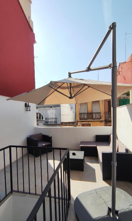 Lovely Apartment with Private Terrace by El Cabanyal ...