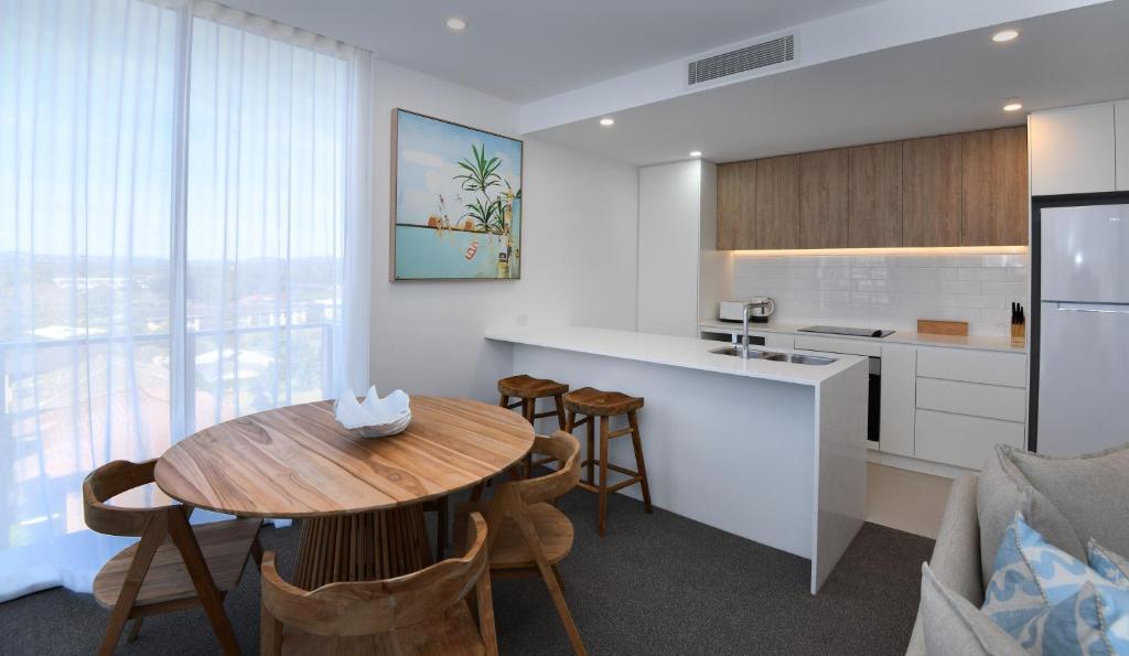 X Kirra Apartments - Resim 35
