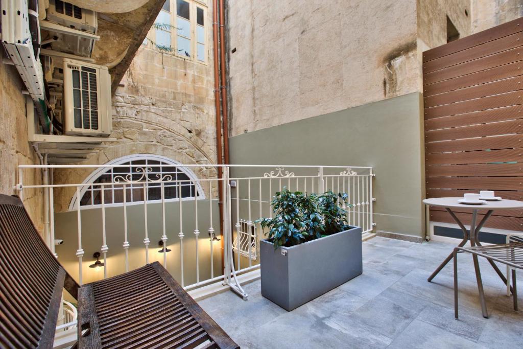 Balkón nebo terasa v ubytování Chateau La Vallette - Grand Harbour Suite