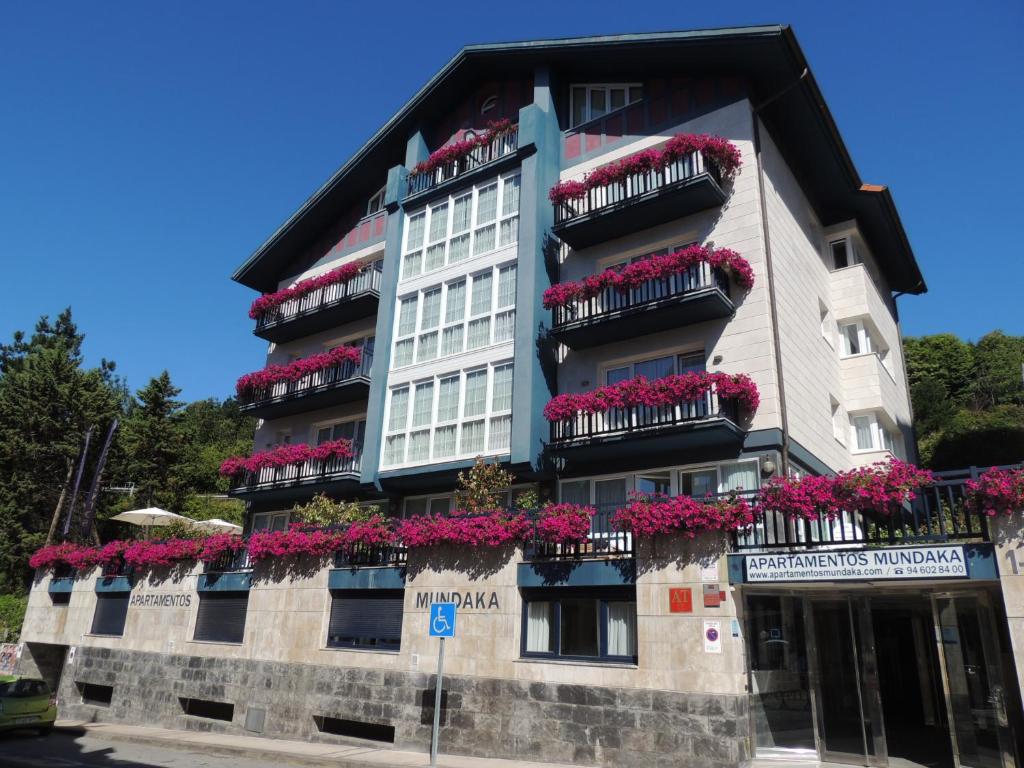 Afbeelding uit fotogalerij van Apartamentos Mundaka in Mundaka