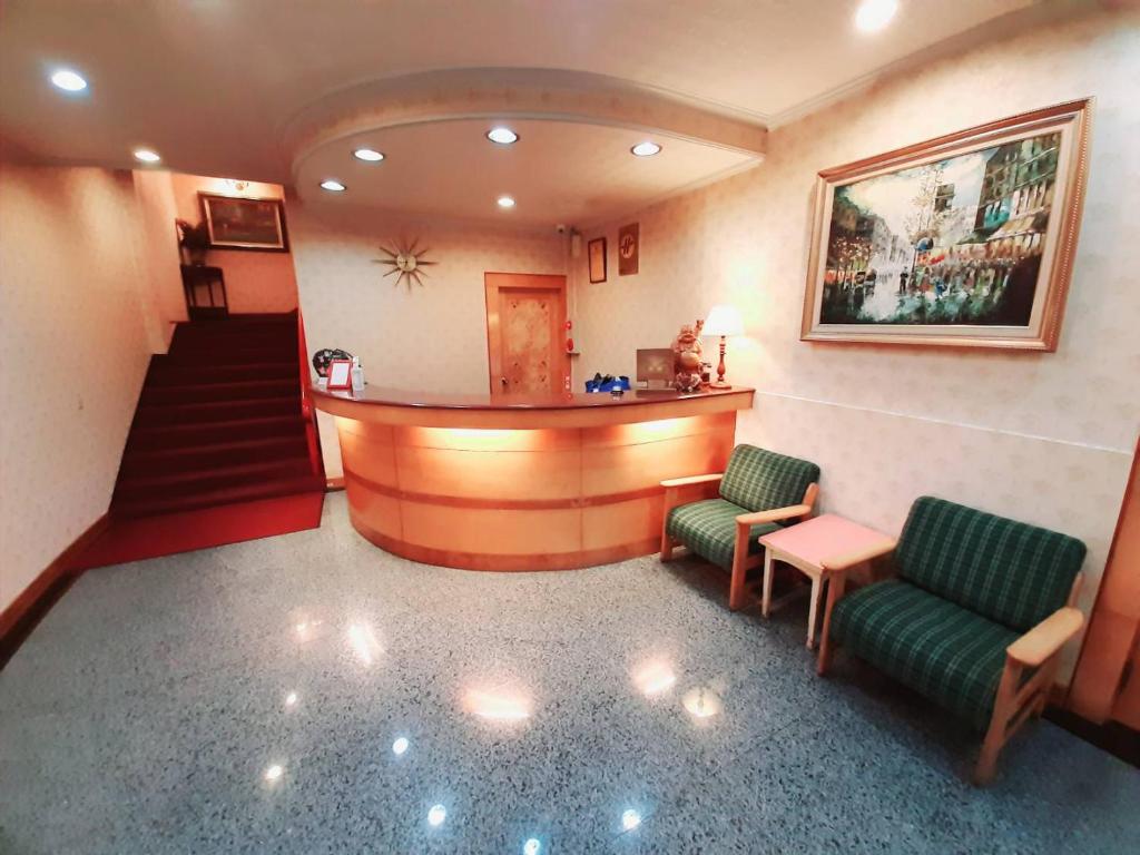 Vstupní hala nebo recepce v ubytování Long Cherng Hotel