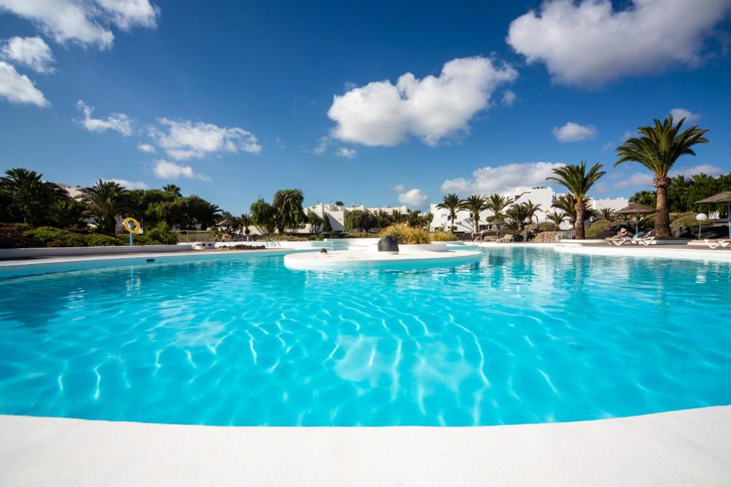 Los Molinos Holidays. 2 bedrooms Apartment, Costa Teguise ...