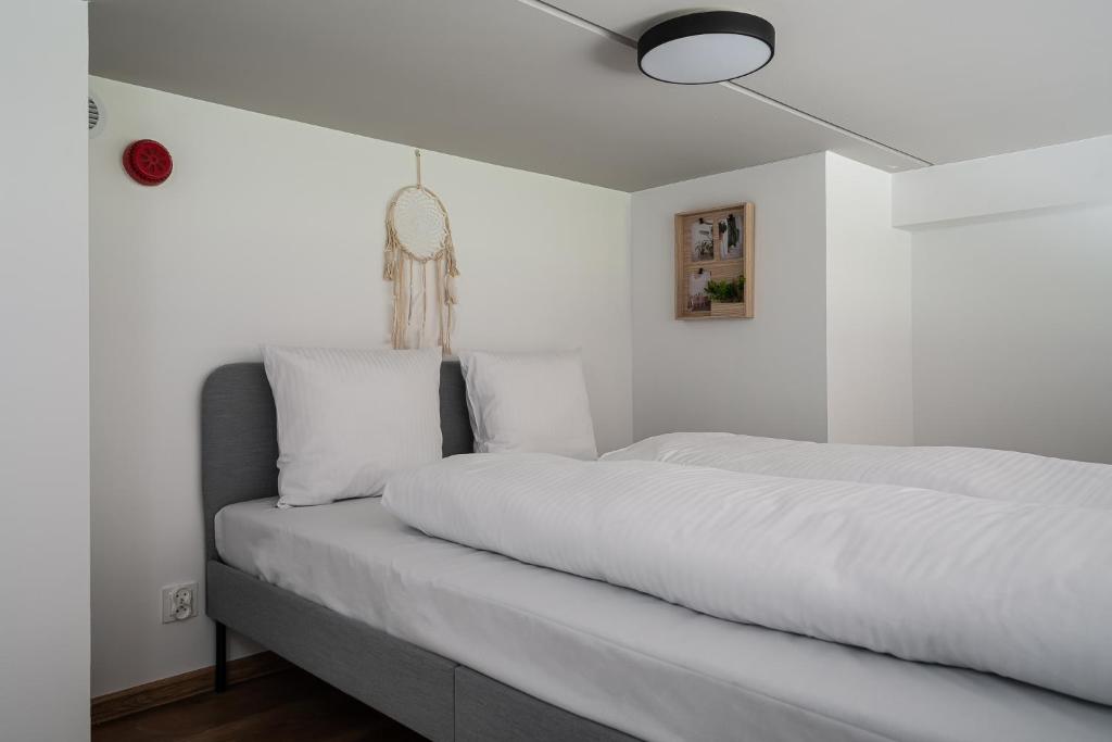 Posteľ alebo postele v izbe v ubytovaní RentPlanet - Apartamenty Zarembowicza II