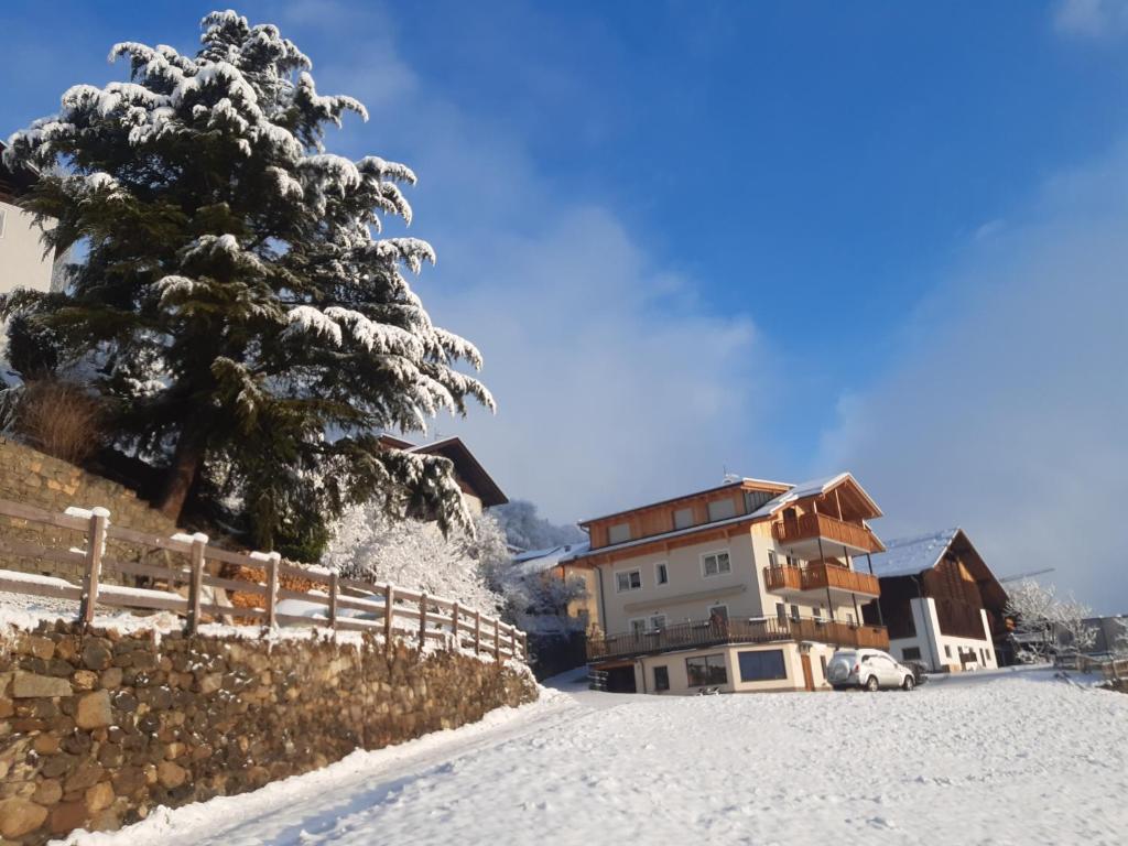 Frühaufhof v zimě