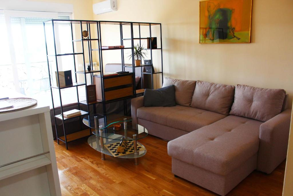 A seating area at Exceptional Accommodation