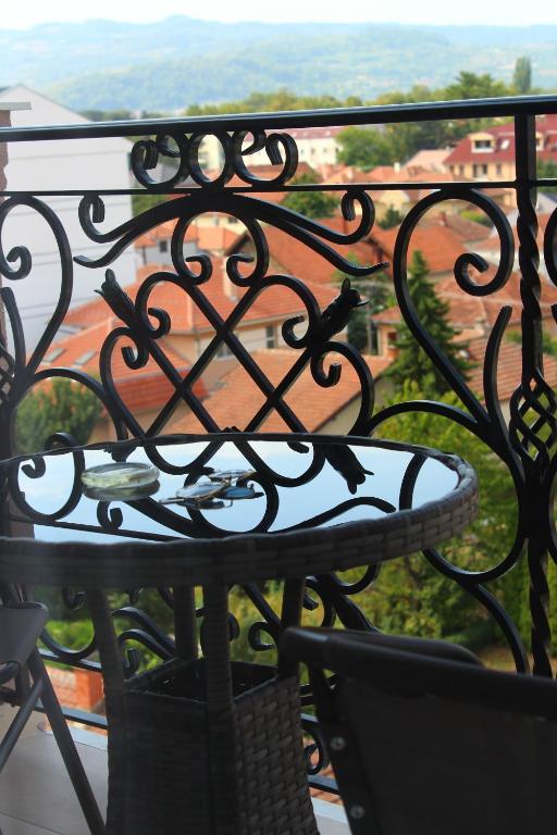 A balcony or terrace at Exceptional Accommodation