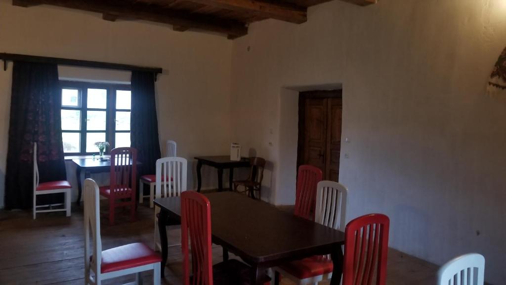 Обідня зона the country house