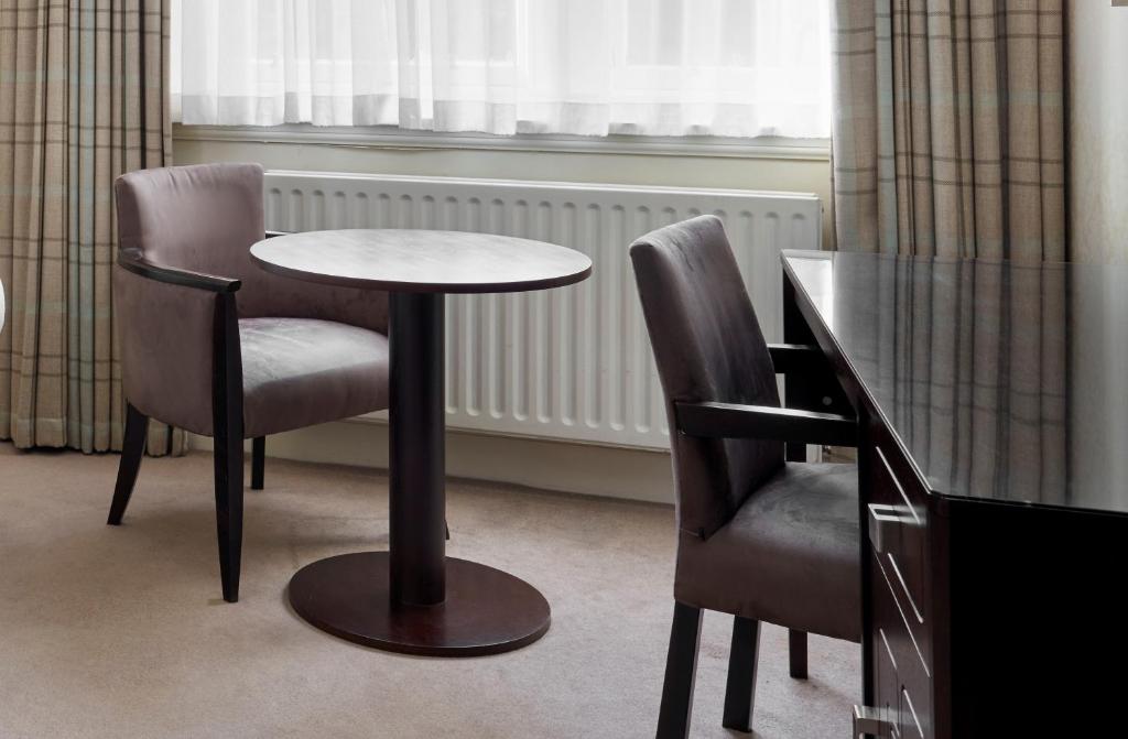 Leonardo Edinburgh City - Resim 20