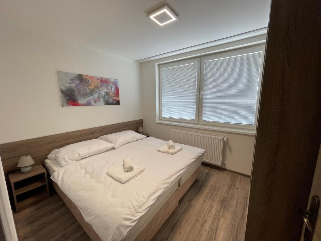 111Apartments - Standaard Drievoudige Kamer Met Gedeelde Keuken (3 Volwassenen)