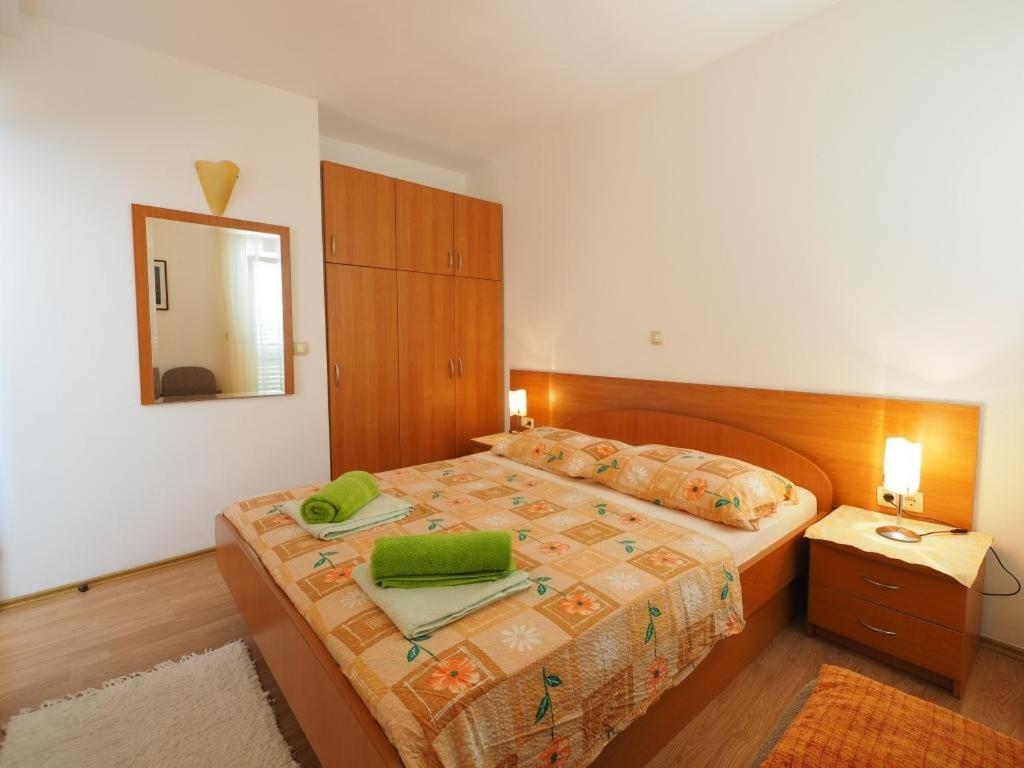 Posteľ alebo postele v izbe v ubytovaní Apartments & Room Eva Slano