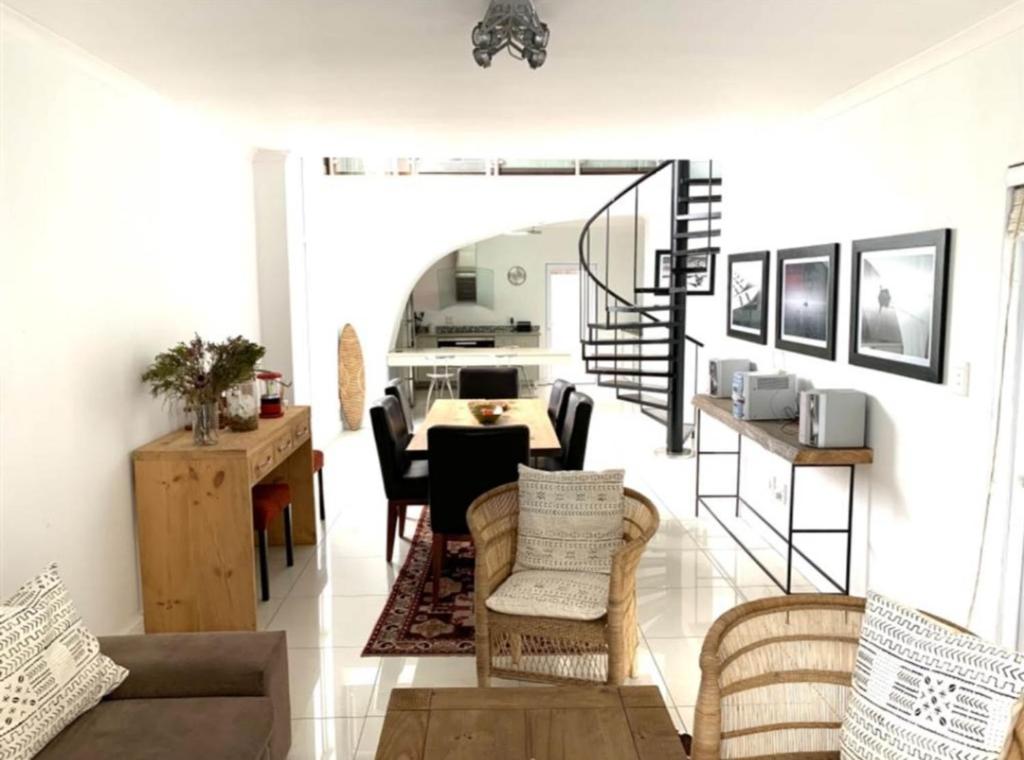 Home Grotto Beach, Hermanus (updated prices 2024)