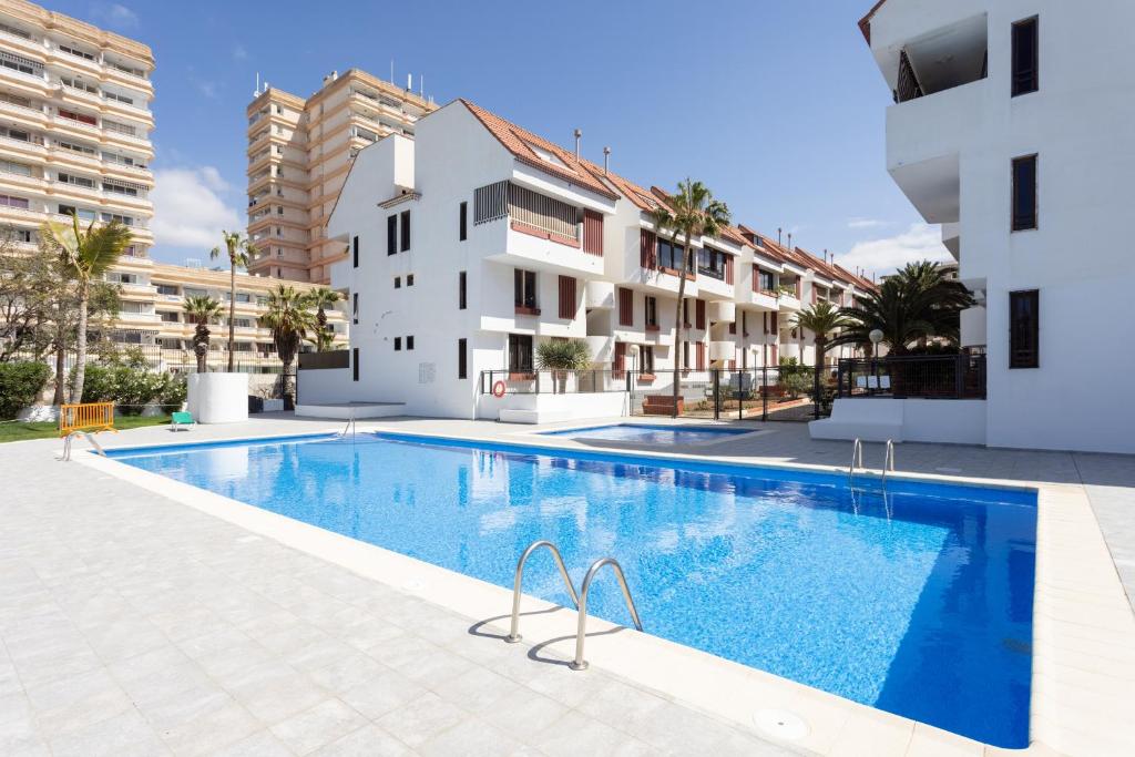 Booking.com: Home2Book Las Américas Apartment, Terrace & Pool ...