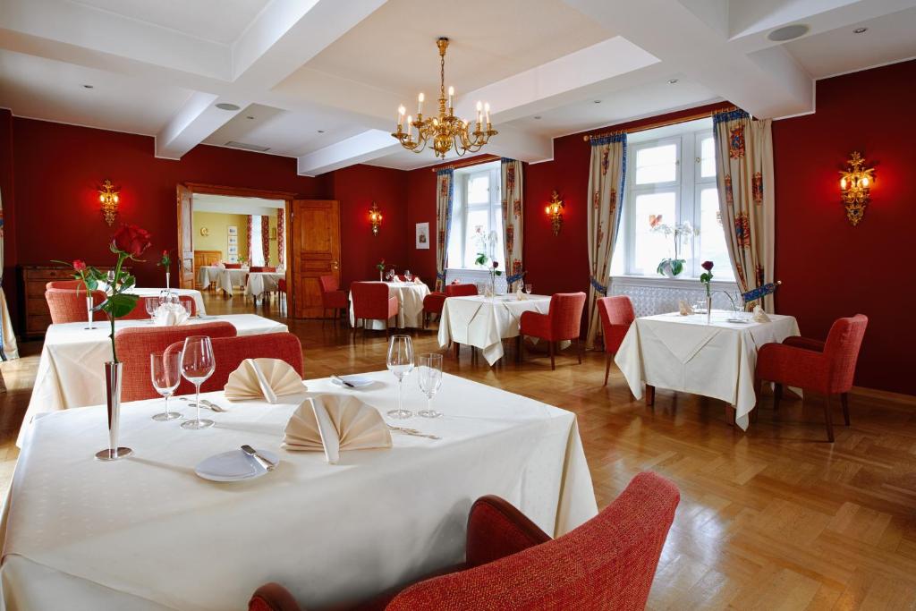 Restaurace v ubytování Schloss Eberstein