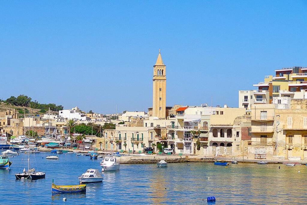 Ramzam - Spacious & Modern 3 bedroom apartment with roof terrace - Three-Bedroom Apartment