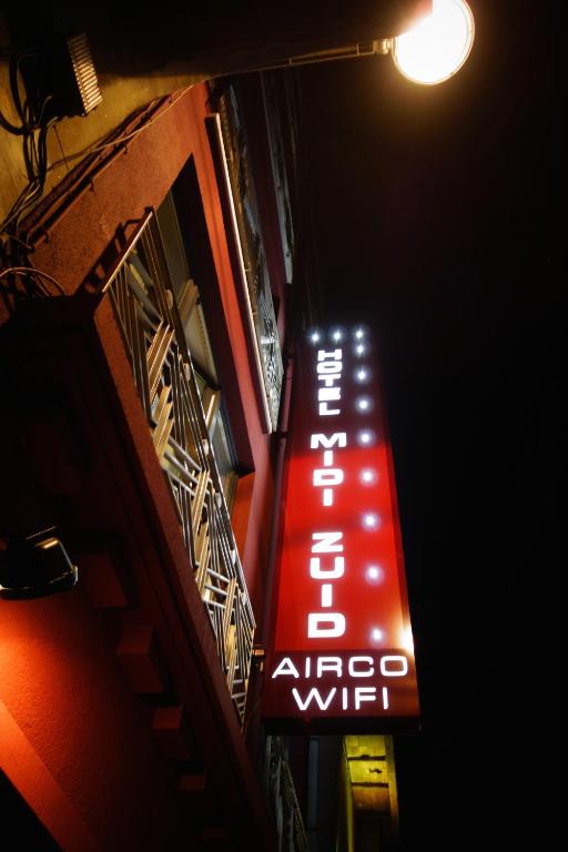 Hotel Midi-Zuid - Resim 24