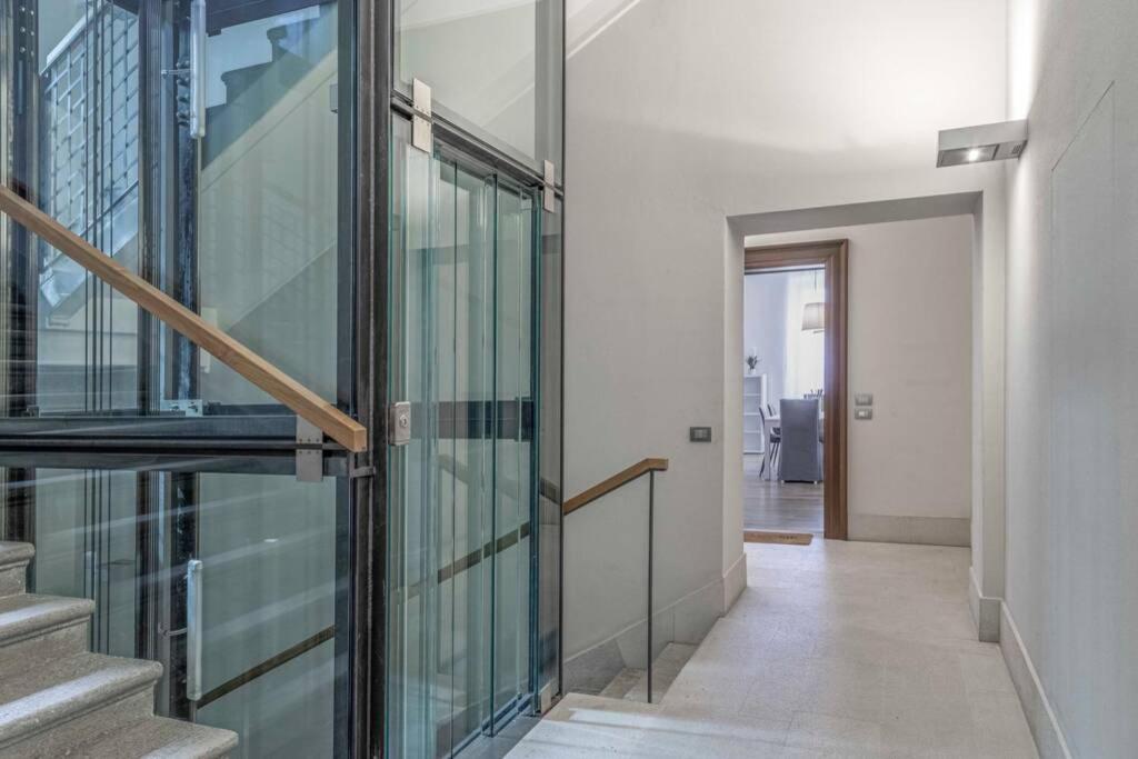 Fotografia z galérie ubytovania Palazzo Tergesteo Tirabora Suite Apartments v destinácii Trieste