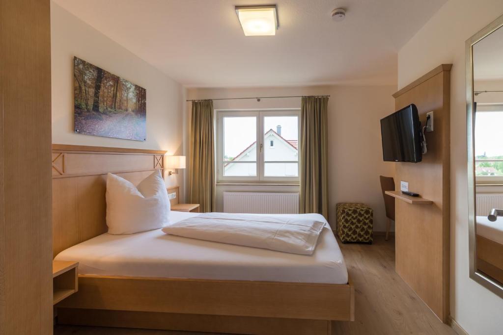 Gästehaus Burgblick - Small Double Room