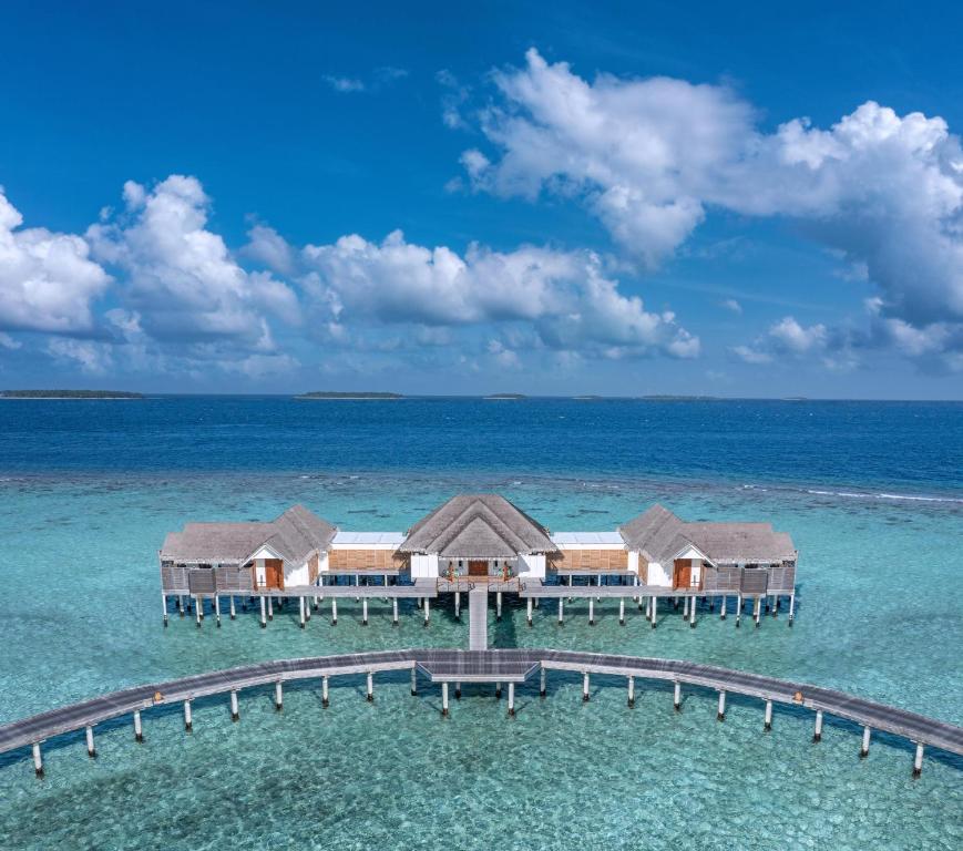 Anantara Kihavah Maldives Villas - View 16