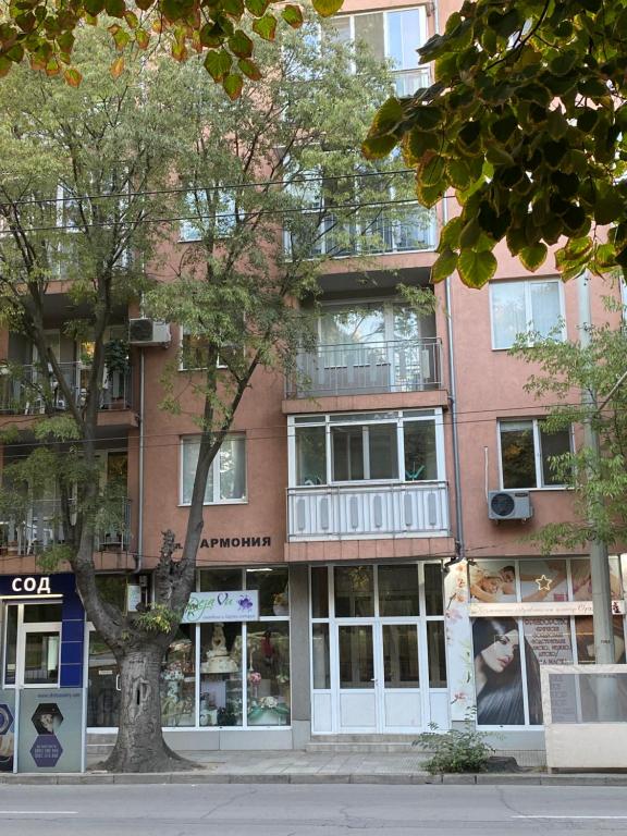 The building in which Az apartmant is located