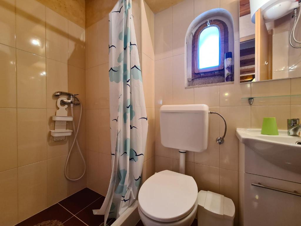 Kúpeľňa v ubytovaní House Kavran 1186