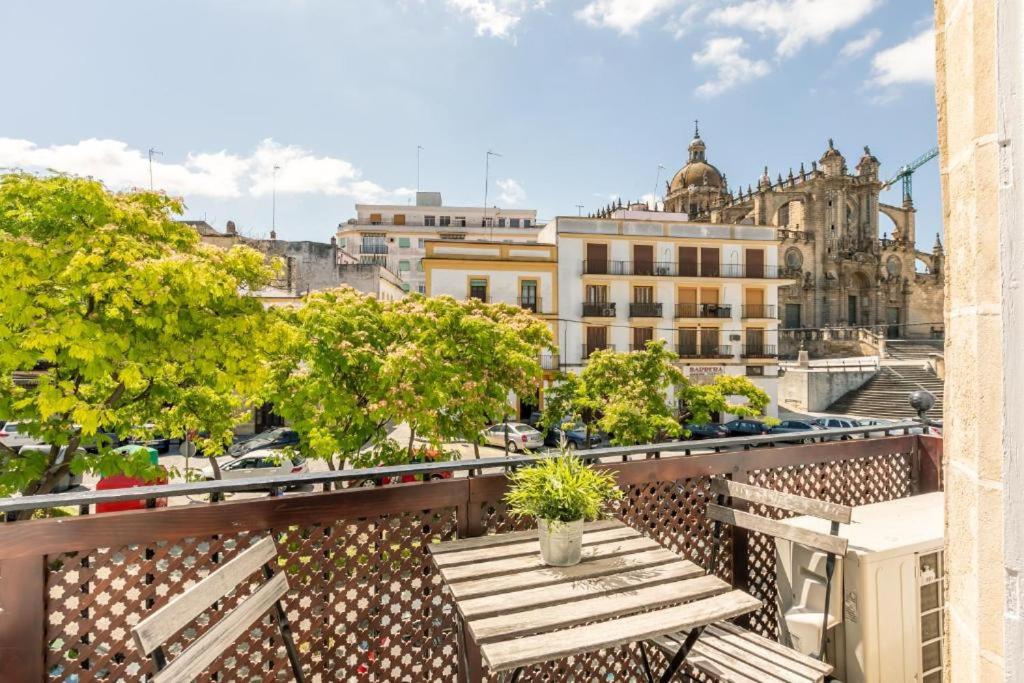 Balkón alebo terasa v ubytovaní Catedral Suites Jerez
